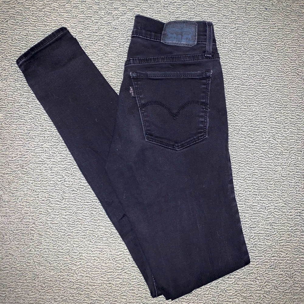 Black Levi’s 710 Jeans